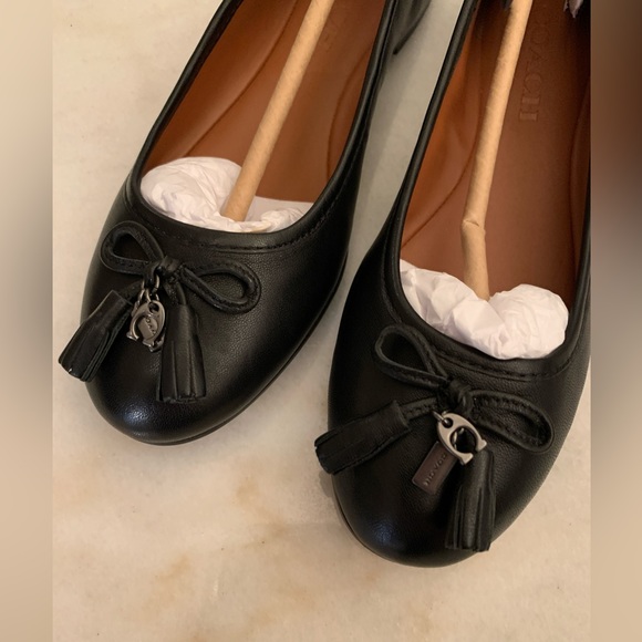 Unworn Coach Black Ballet Flats - Picture 5 of 6